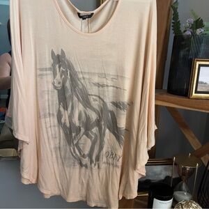 Women’s Obey oversized top. Horse Graphic Tee